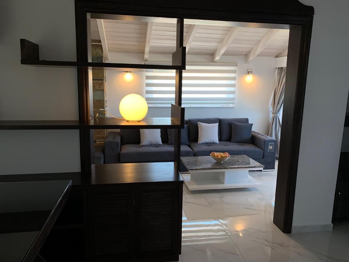 카토 알미리 Livas Almyri Seafront Flat 아파트 외부 사진